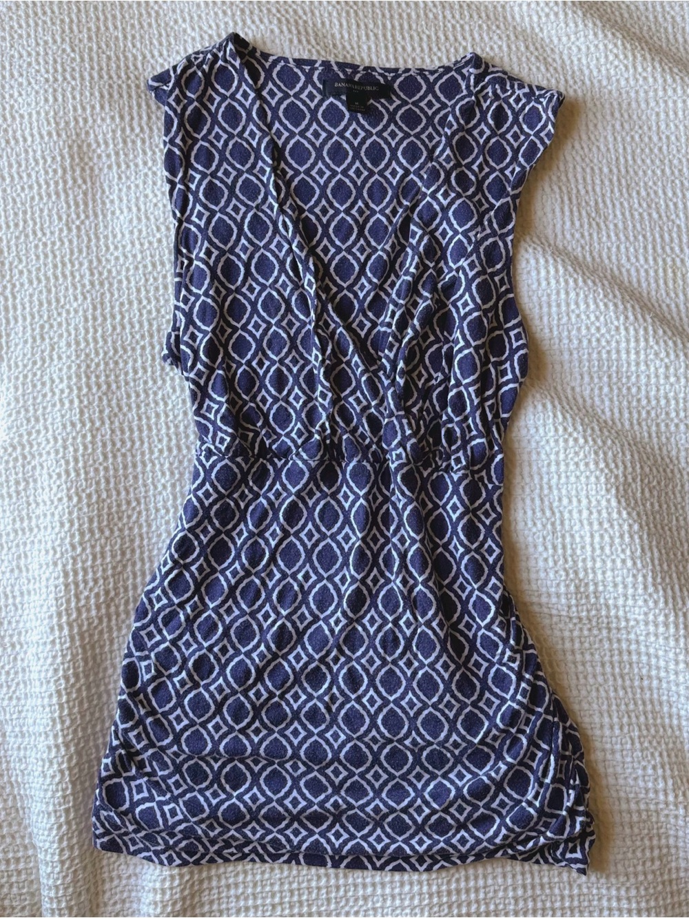 Banana Republic Navy Geometric Sleeveless Top
